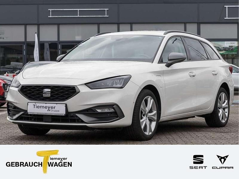 Weiß Gebraucht 2021 Seat Leon ST FR Kombi | 19.480 € (Guter Preis) - Bild 1/4