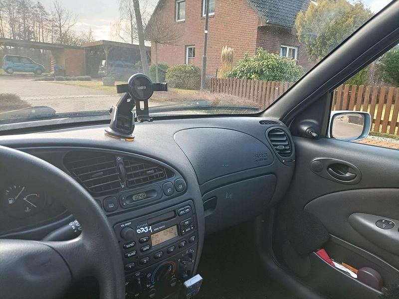 Gebraucht Ford Fiesta 60 PS (44 kW) 2001 Grau Kleinwagen