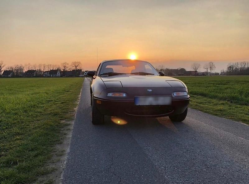 Gebraucht Mazda MX5 Cosmo 90 PS (66 kW) 1996 Violet Cabrio