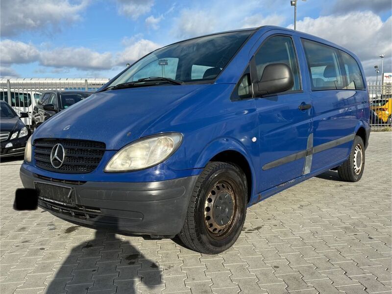 Blau Gebraucht 2007 Mercedes Vito Van / Kleinbus | 3.499 € (Fairer Preis) - Bild 1/4