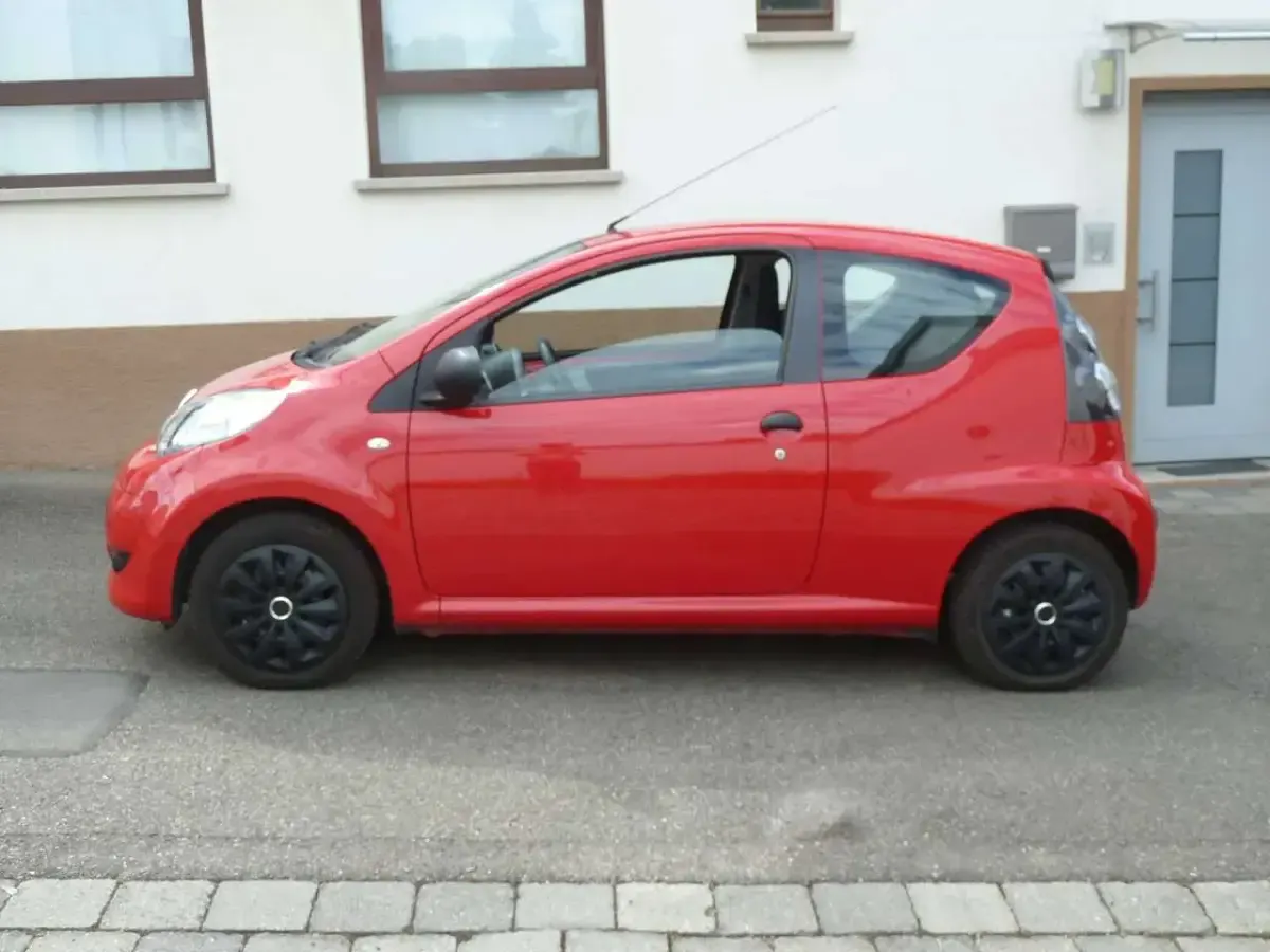 Gebraucht Citroën C1 68 PS (50 kW) 2009 Rot Kleinwagen
