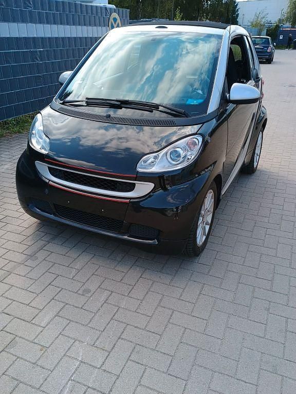 Schwarz Gebraucht 2012 Smart ForTwo Cabrio Passion Cabrio | 5.800 € (Fairer Preis) - Bild 1/4