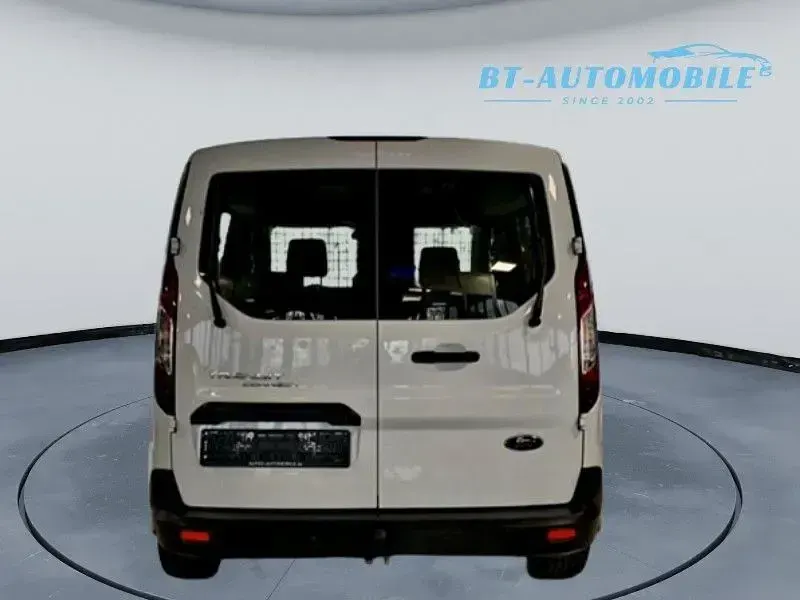 Używany Ford Transit Connect Trend 101 KM (74 kW) 2021 Biały Minivan