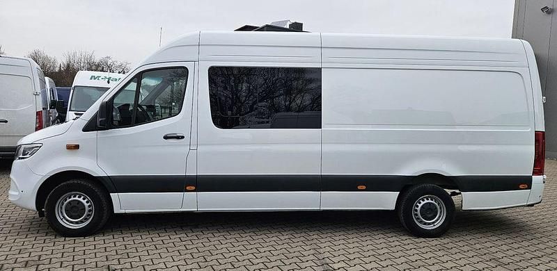 Gebraucht Mercedes Sprinter 170 PS (125 kW) 2024 Weiß Van
