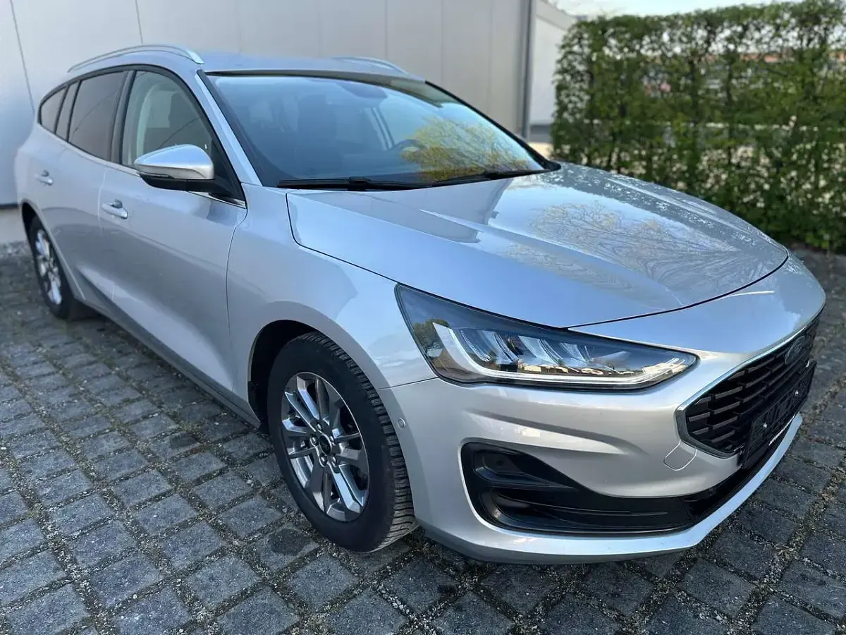 Usata Ford Focus Titanium X 116 CV (85 kW) 2023 Argento Station wagon