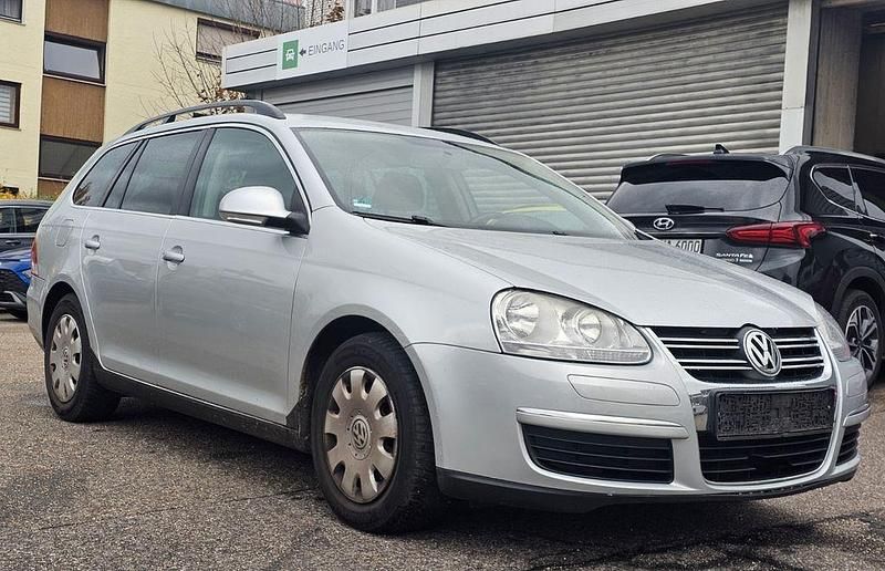 Gebraucht VW Golf V Comfortline 122 PS (89 kW) 2008 Silber Kombi