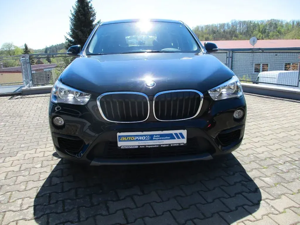 Używany BMW X1 Performance 140 KM (102 kW) 2018 Czarny SUV