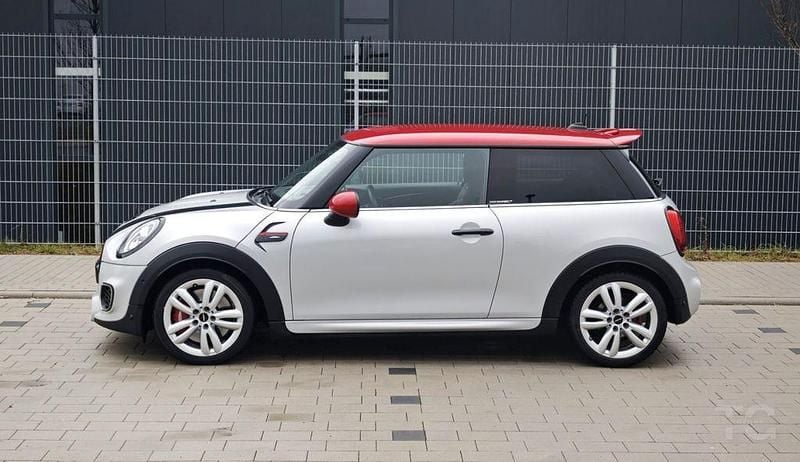 Gebraucht Mini John Cooper Works Chili 231 PS (169 kW) 2018 Silber Kleinwagen