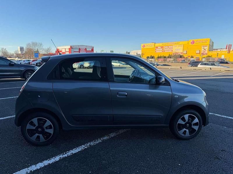 Gebraucht Renault Twingo LIMITED 69 PS (50 kW) 2018 Lunar grey Kleinwagen