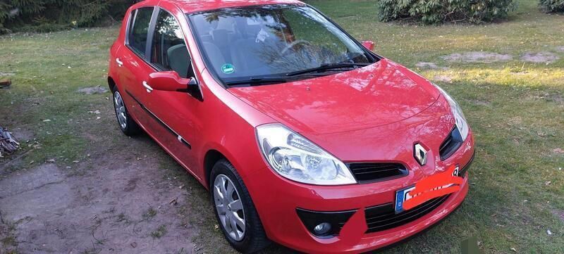 Gebraucht 2006 Renault Clio III Kleinwagen | 2.500 € (Guter Preis) - Bild 1/4