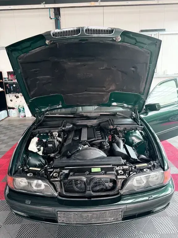 Gebraucht BMW 523 170 PS (125 kW) 2000 Grün Limousine