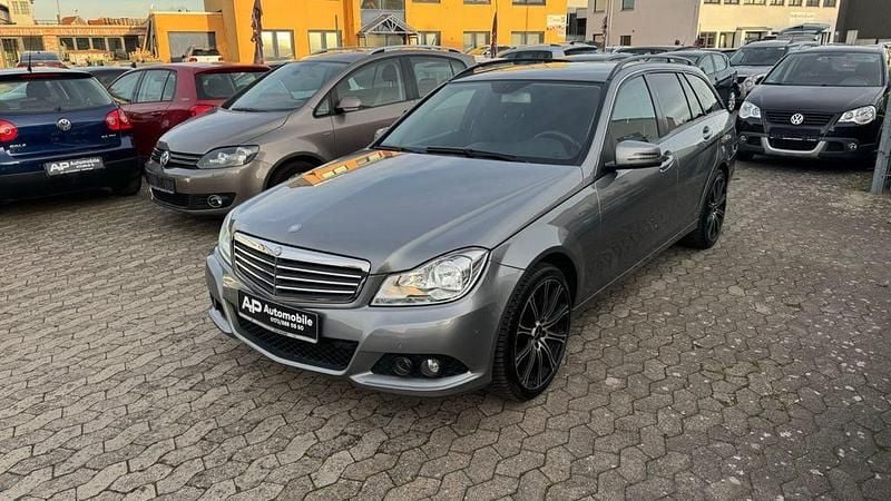 Silber Gebraucht 2012 Mercedes C220 Kombi | 8.000 € (Superpreis) - Bild 1/4