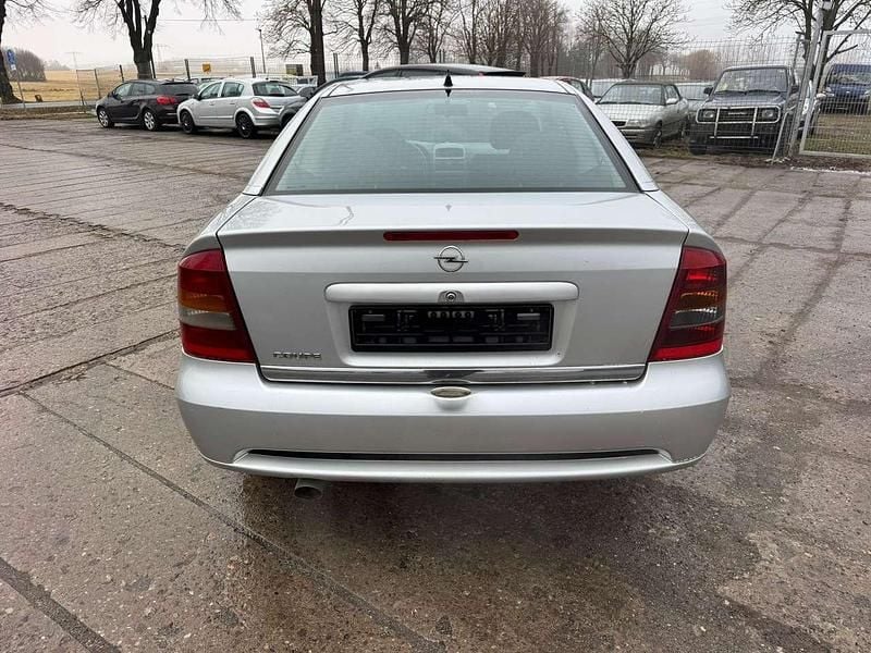 Gebraucht Opel Astra 200 PS (147 kW) 2002 Grau Coupé