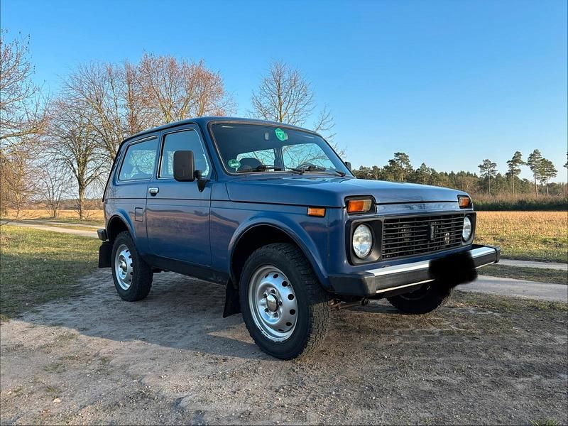 Gebraucht Lada niva 82 PS (60 kW) 2006 Blau SUV