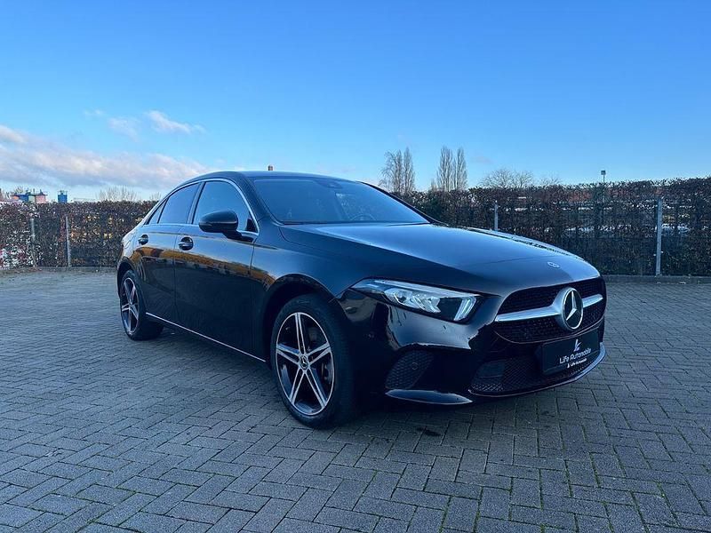 Gebraucht Mercedes A250 218 PS (160 kW) 2022 Schwarz Limousine