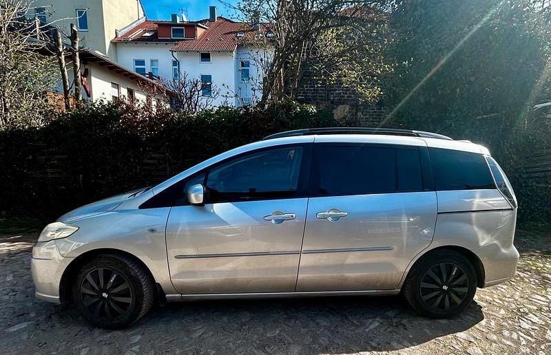 Gebraucht Mazda 5 115 PS (84 kW) 2010 Silber Van / Kleinbus