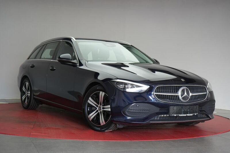 Blau Gebraucht 2021 Mercedes C220 Limousine | 24.490 € (Superpreis) - Bild 1/4