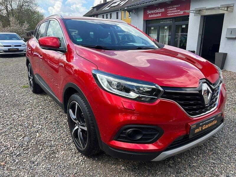 Używany Renault Kadjar LIMITED 159 KM (116 kW) 2019 Czerwony SUV