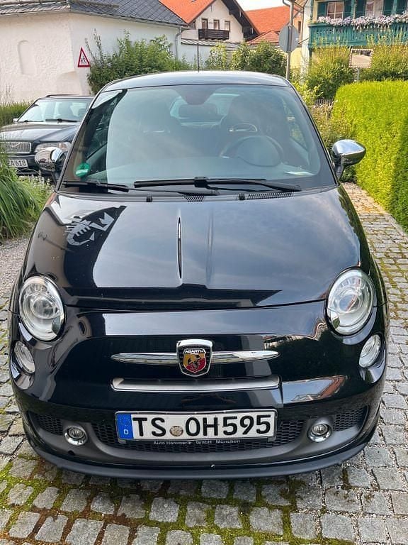 Schwarz Gebraucht 2012 Abarth 595 Turismo Kleinwagen | 9.000 € (Fairer Preis) - Bild 1/4