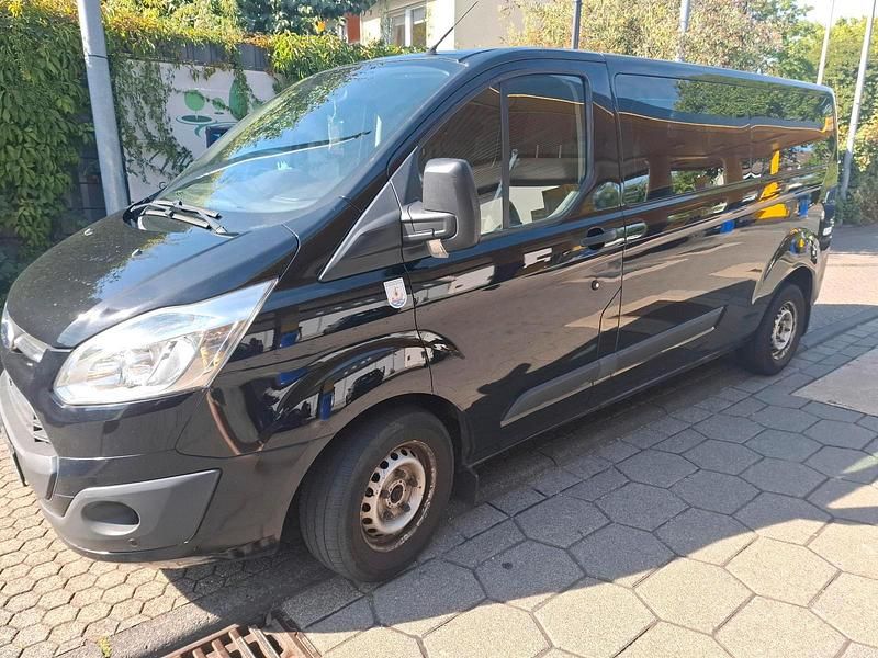 Gebraucht Ford Transit 2013 Schwarz Van / Kleinbus