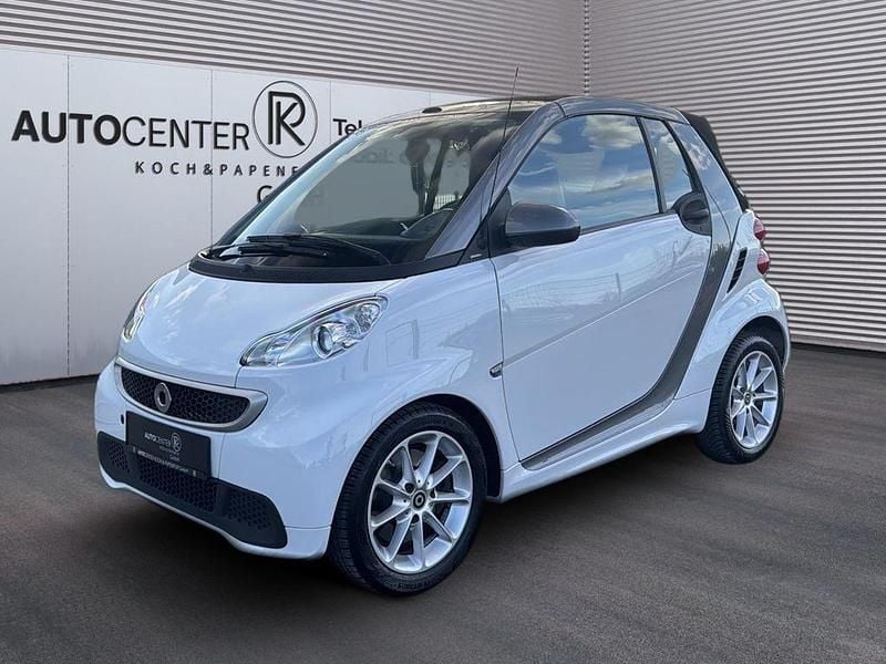 Gebraucht Smart ForTwo Cabrio 71 PS (52 kW) 2014 Weiß Cabrio