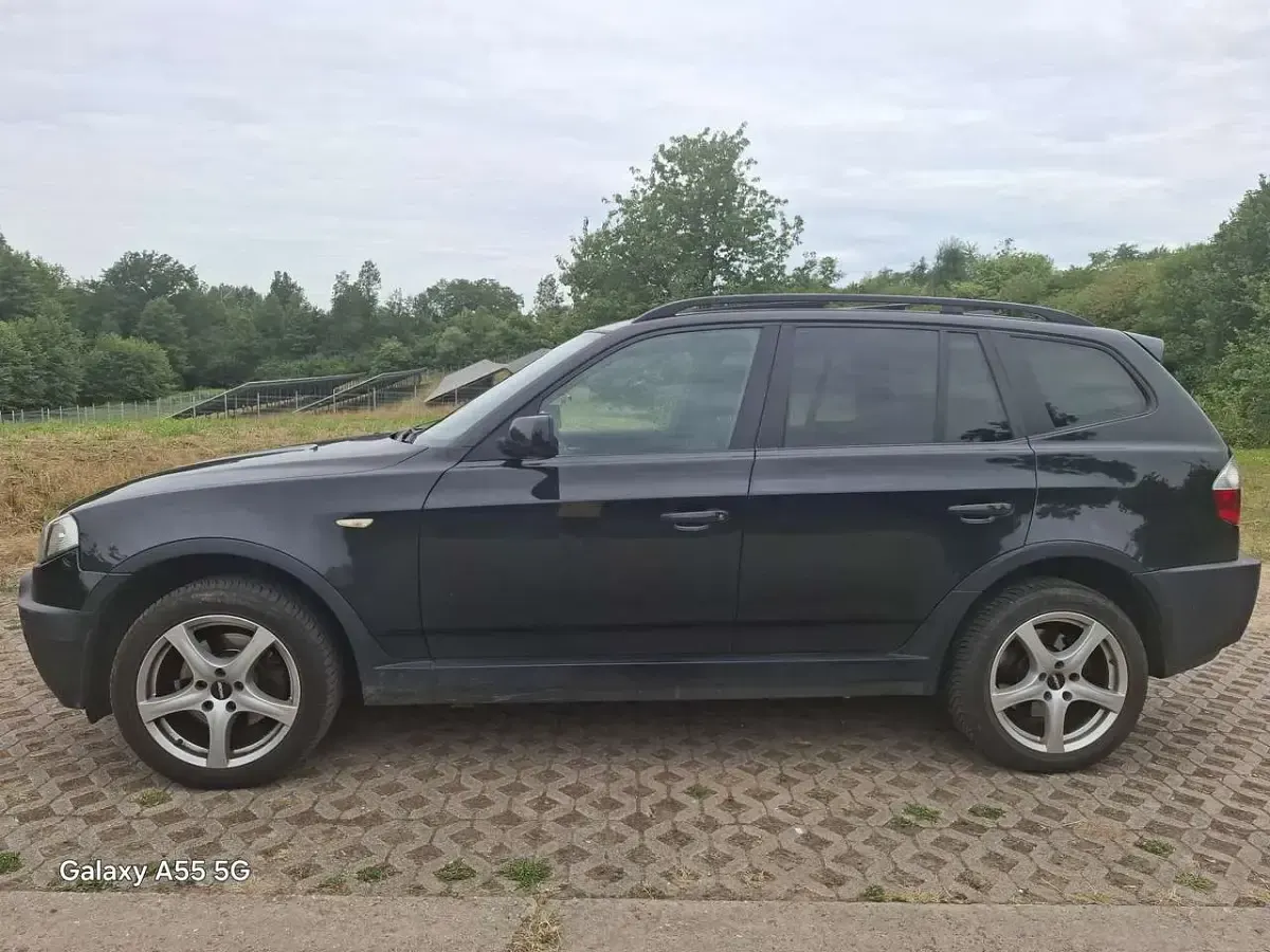 Gebraucht BMW X3 150 PS (110 kW) 2004 Schwarz SUV