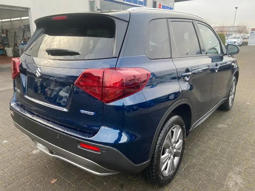 Neu Suzuki Vitara Comfort 110 PS (80 kW) 2026 Blau SUV