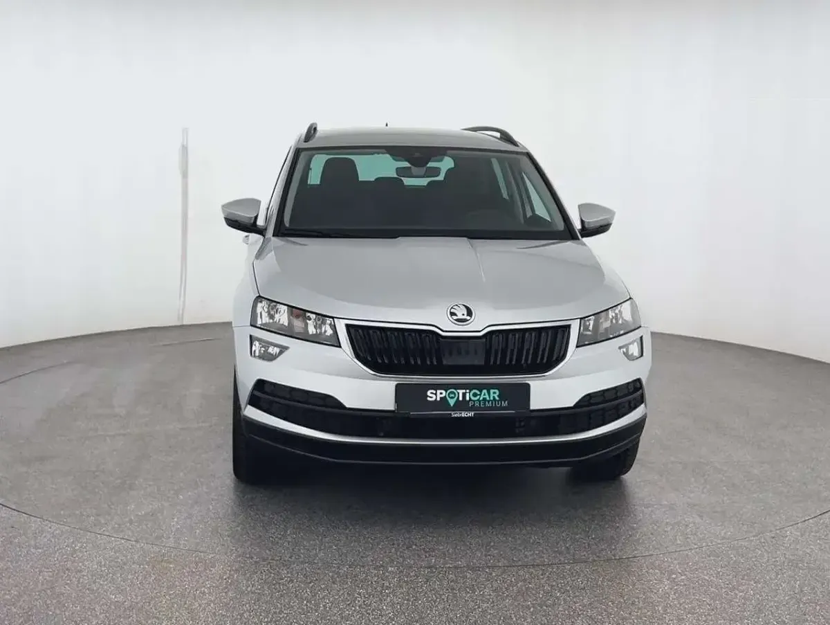 Gebraucht Skoda Karoq Style 150 PS (110 kW) 2021 Silber (metallic) SUV