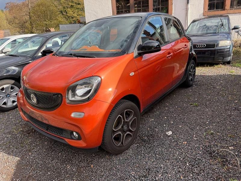 Gebraucht Smart ForFour Basis 71 PS (52 kW) 2014 Orange Kleinwagen