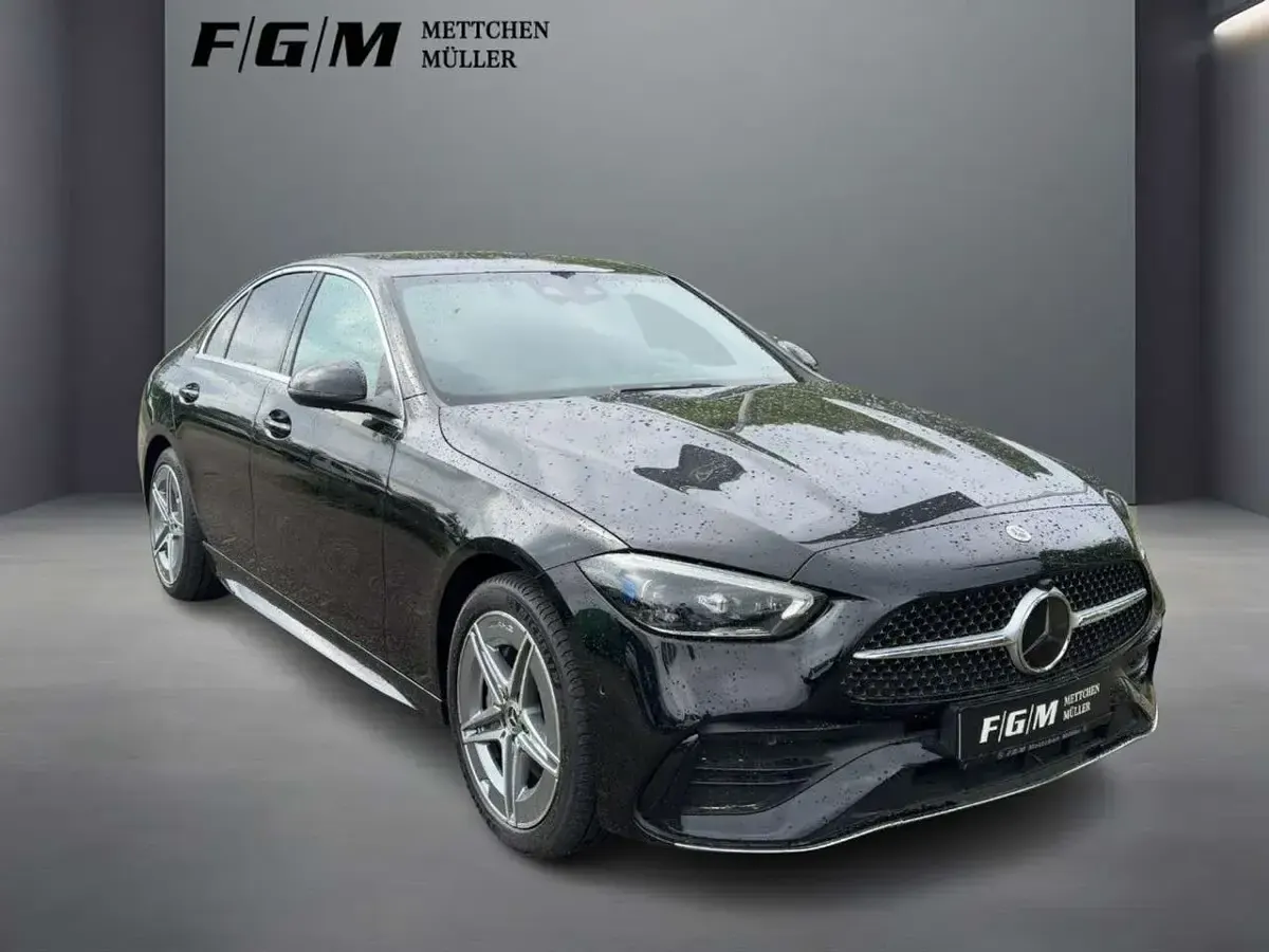 Gebraucht Mercedes C300e AMG line 313 PS (230 kW) 2022 Obsidianschwarz Limousine