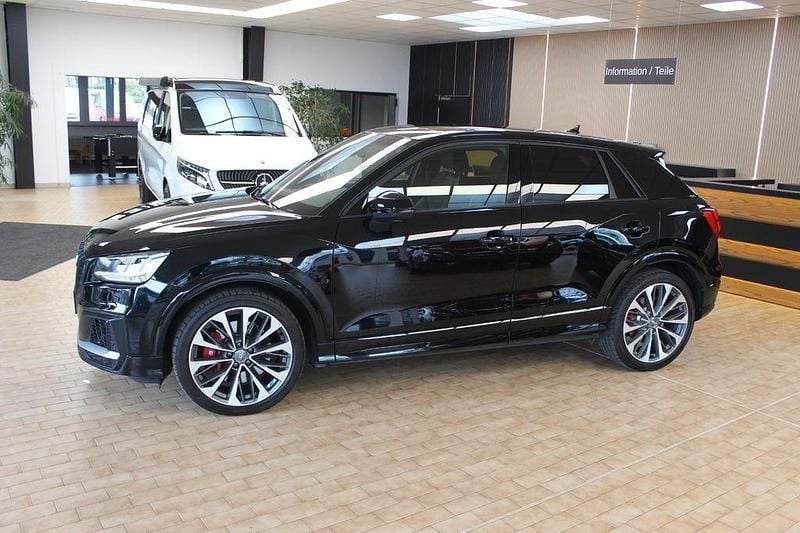Gebraucht Audi SQ2 Sport 300 PS (220 kW) 2019 Schwarz SUV