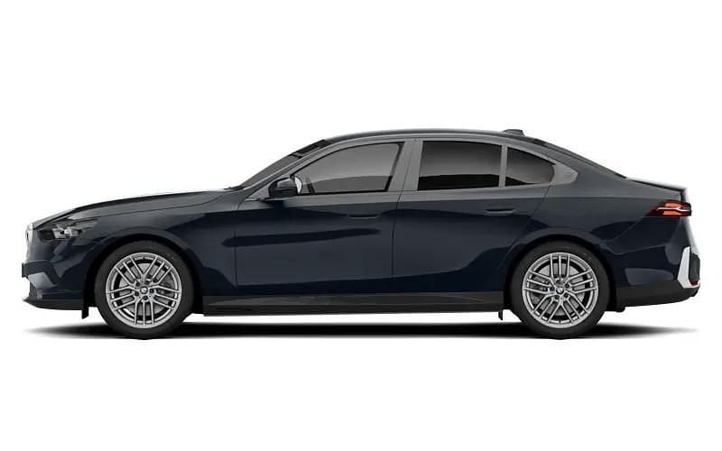 Schwarz Neu 2025 BMW 520 Efficient Dynamics Kombi | 57.440 € (Guter Preis) - Bild 1/1