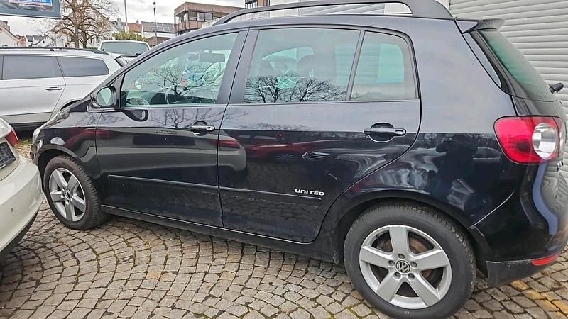 Gebraucht VW Golf VI United 102 PS (75 kW) 2008 Schwarz Kleinwagen