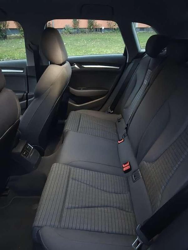 Gebraucht Audi A3 Sport 150 PS (110 kW) 2018 Limousine