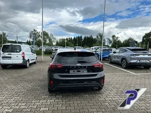 Używany Ford Focus ST-Line 92 KM (67 kW) 2024 Czarny
