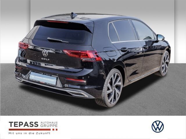 Gebraucht VW Golf VII Style 150 PS (110 kW) 2020 Schwarz