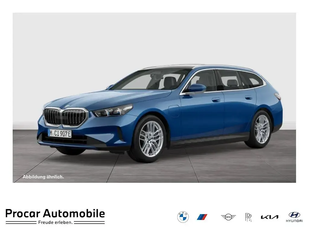 Gebraucht BMW 550e 313 PS (230 kW) 2026 Kombi