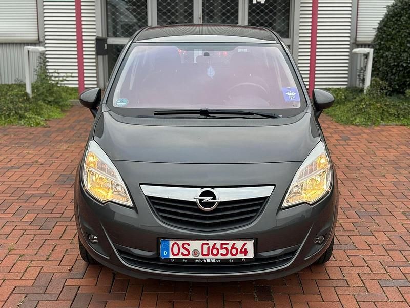 Gebraucht Opel Meriva 120 PS (88 kW) 2012 Grau Van / Kleinbus