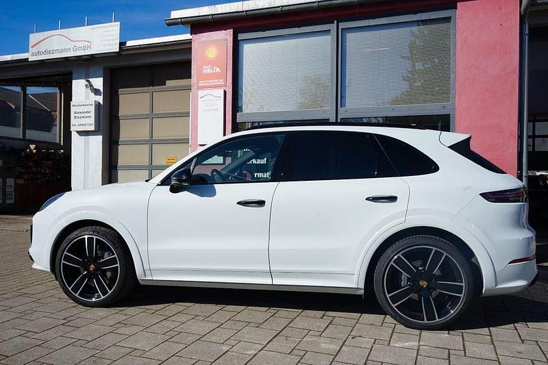 Gebraucht Porsche Cayenne S 441 PS (324 kW) 2019 Weiß SUV