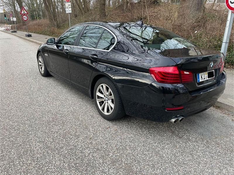 Gebraucht BMW 520 190 PS (139 kW) 2014 Schwarz Limousine