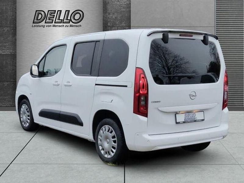 Gebraucht Opel Combo Life Elegance 131 PS (96 kW) 2022 Weiß Van / Kleinbus