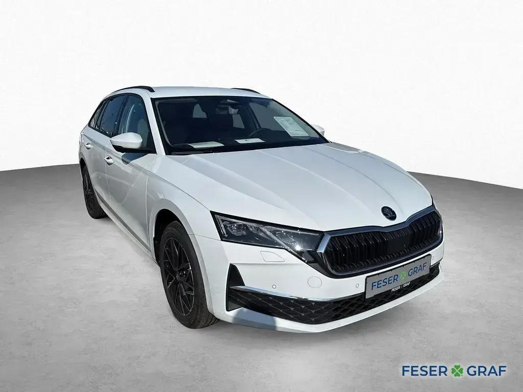 Nowe Skoda Octavia Selection 150 KM (110 kW) 2026 Biały Kombi