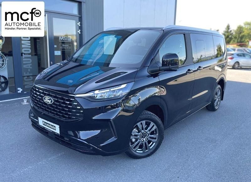 Schwarz Gebraucht 2025 Ford Tourneo Custom Titanium Van / Kleinbus | 44.290 € (Fairer Preis) - Bild 1/4