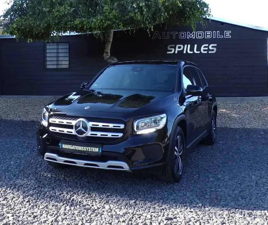 Gebraucht Mercedes GLB180 136 PS (100 kW) 2021 Schwarz SUV