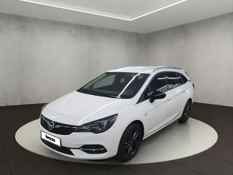 Schnee weiß (uni) Gebraucht 2022 Opel Astra Design Edition Kombi | 17.950 € (Fairer Preis) - Bild 1/4