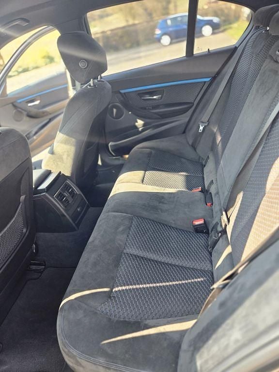 Gebraucht BMW 320 M Sport 184 PS (135 kW) 2016 Grau Limousine