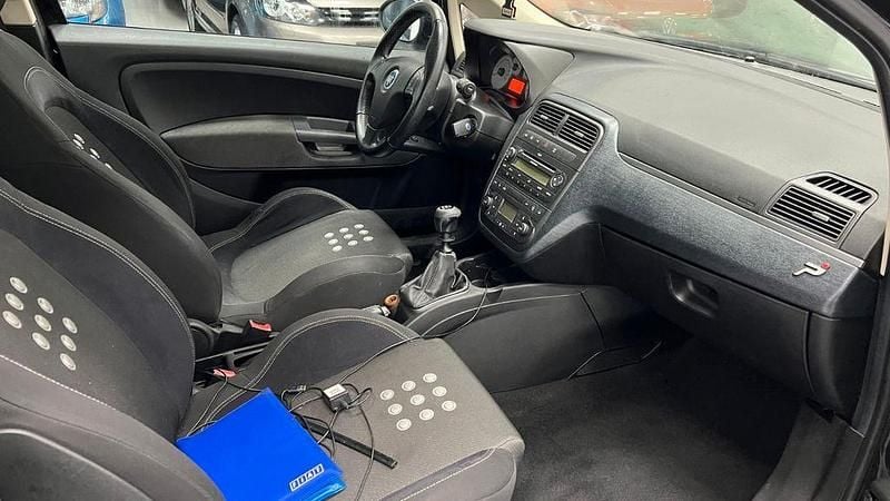 Gebraucht Fiat Grande Punto Sport 95 PS (69 kW) 2007 Schwarz Kleinwagen