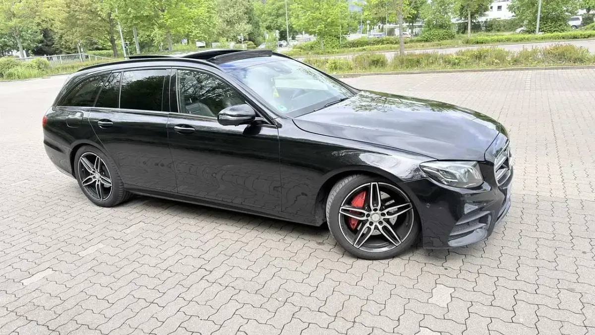 Usado Mercedes E220 AMG line 194 CV (142 kW) 2017 Familiar