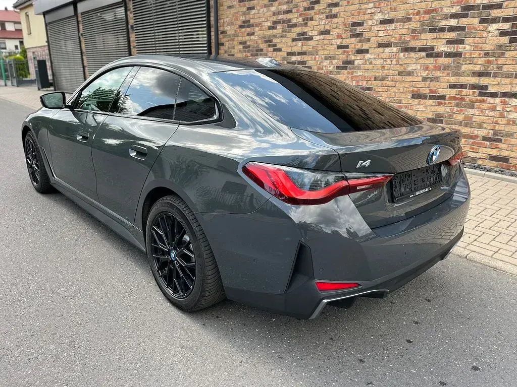 Gebraucht BMW i4 Sport Line 210 kW (286 PS) 2023 Grau Limousine