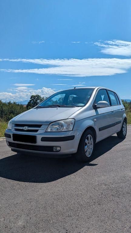 Grau Gebraucht 2004 Hyundai Getz GLS Kleinwagen | 1.050 € (Guter Preis) - Bild 1/4